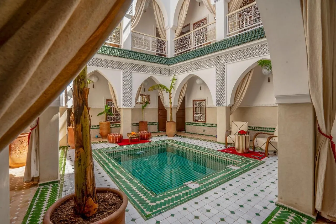 Riad Ranya Princess contacts